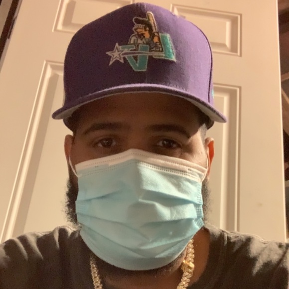 Meet your Posher, Yinessa - Picture 1 of 1